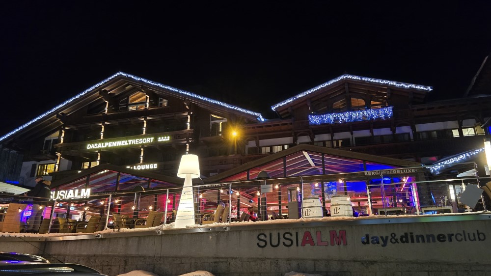 Susi Alm: Day & Dinner Club.